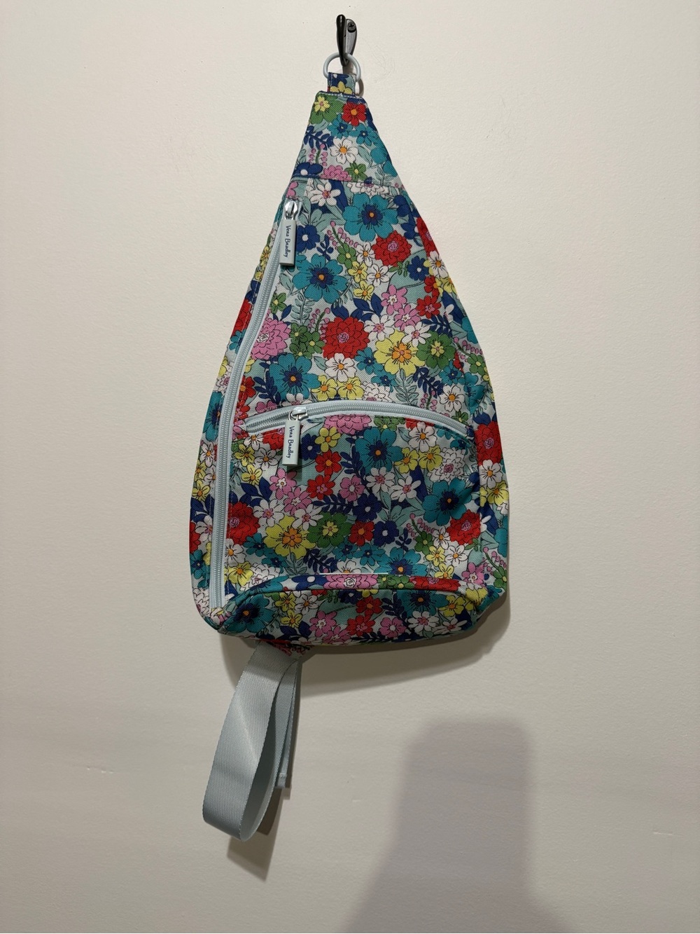 NWOT Vera Bradley Compact Essential Floral Sling Bag